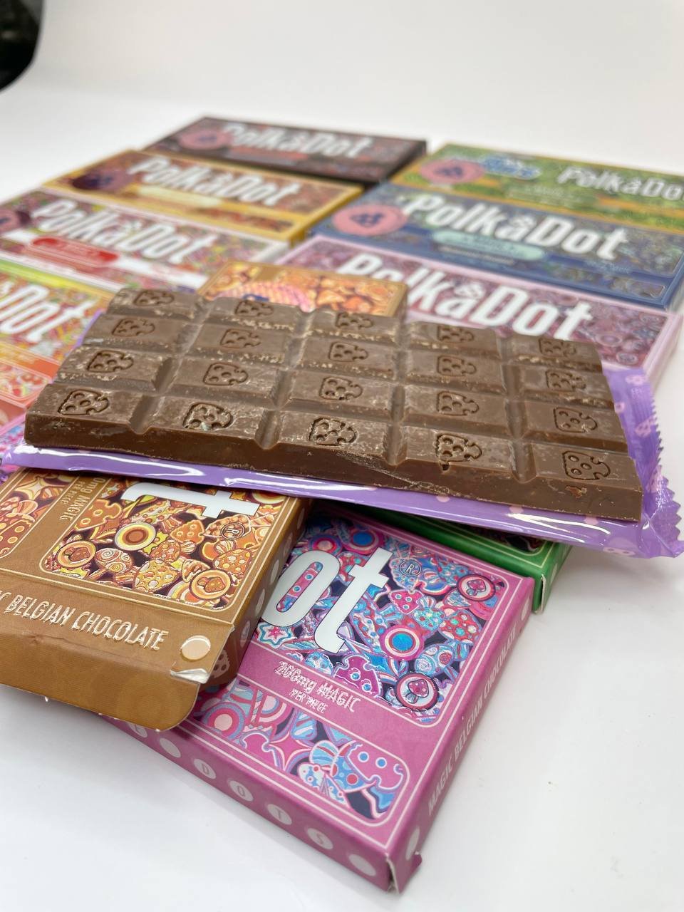 POLKADOT Mushroom Chocolate Bars